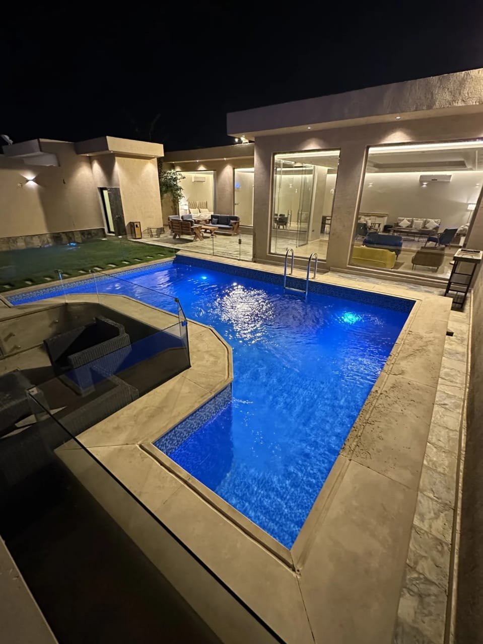 عزل مسابح بجدة